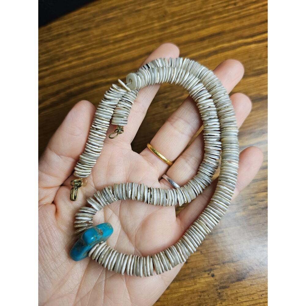 Vintage 1970s Shell and Turquoise Heishi Style Necklace - Picture 5 of 5